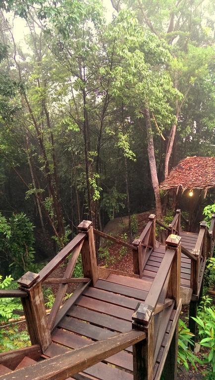 Bagus Place Retreat Kampong Mukut Exterior foto